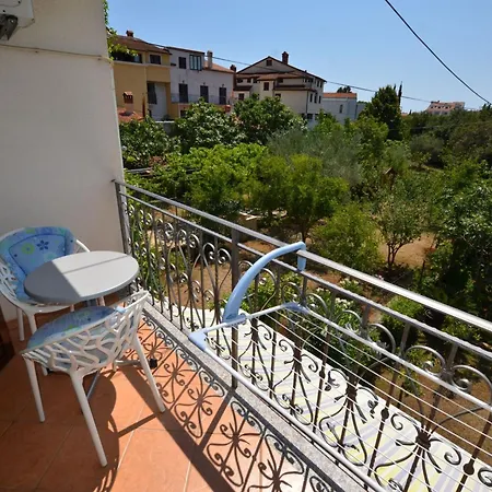 Casa de hóspedes Sleek And Serene Flat And