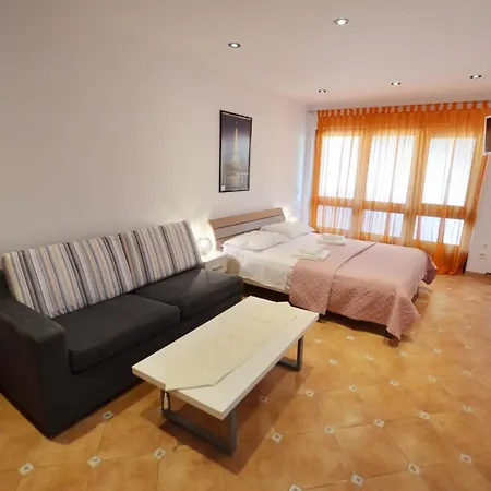 Sleek And Serene Flat And *